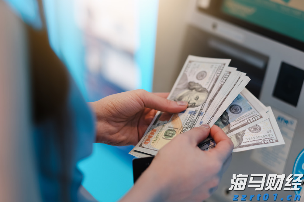 澳洲联储6:3分歧维持利率不变，审慎放宽政策需更多通胀数据